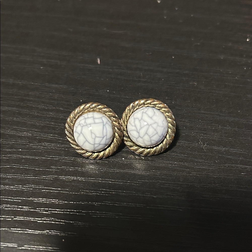 Elegant Gold and White Rope Stud Earrings